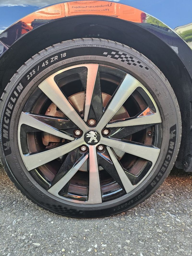 Peugeot 508 SW Hybrid 225 e-EAT8 GT-LINE 5d - photo 9