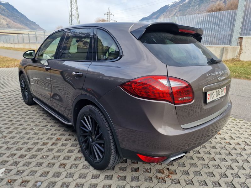 PORSCHE Cayenne - photo 5