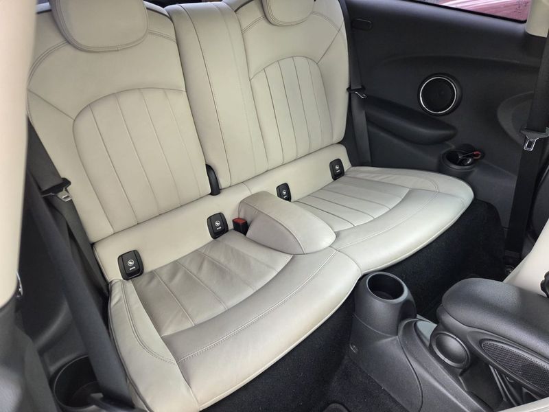 MINI Cooper 2 Door - photo 4