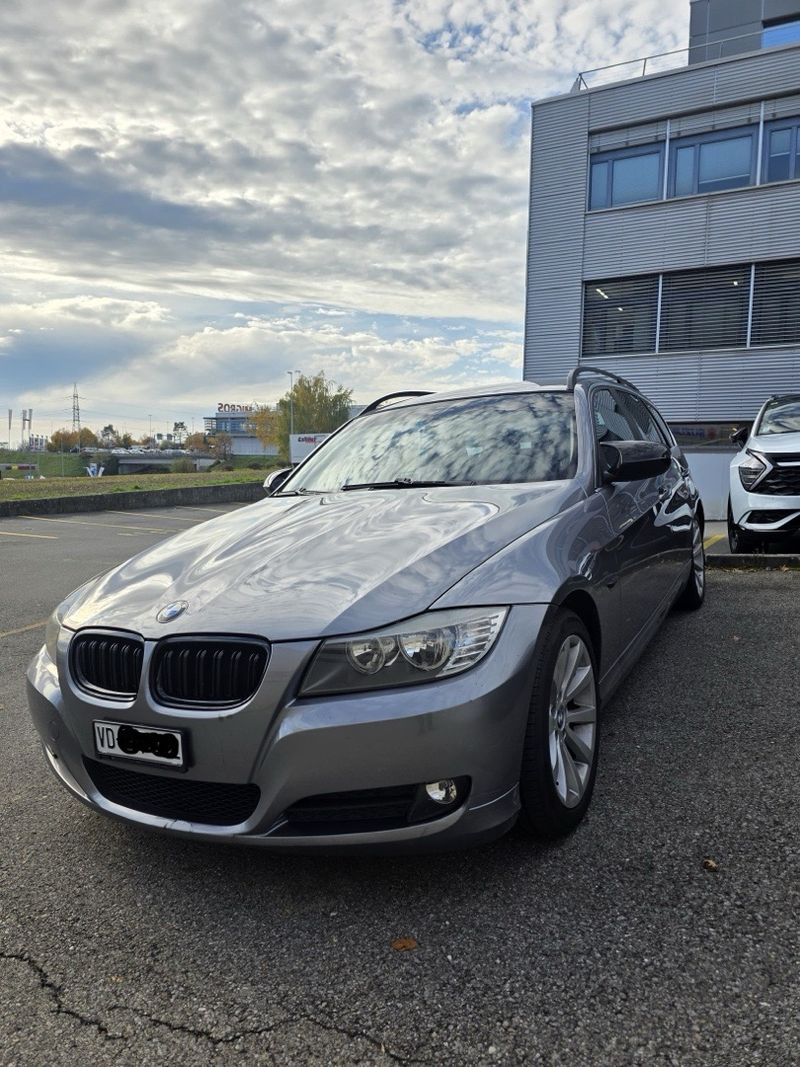 BMW 325i x drive