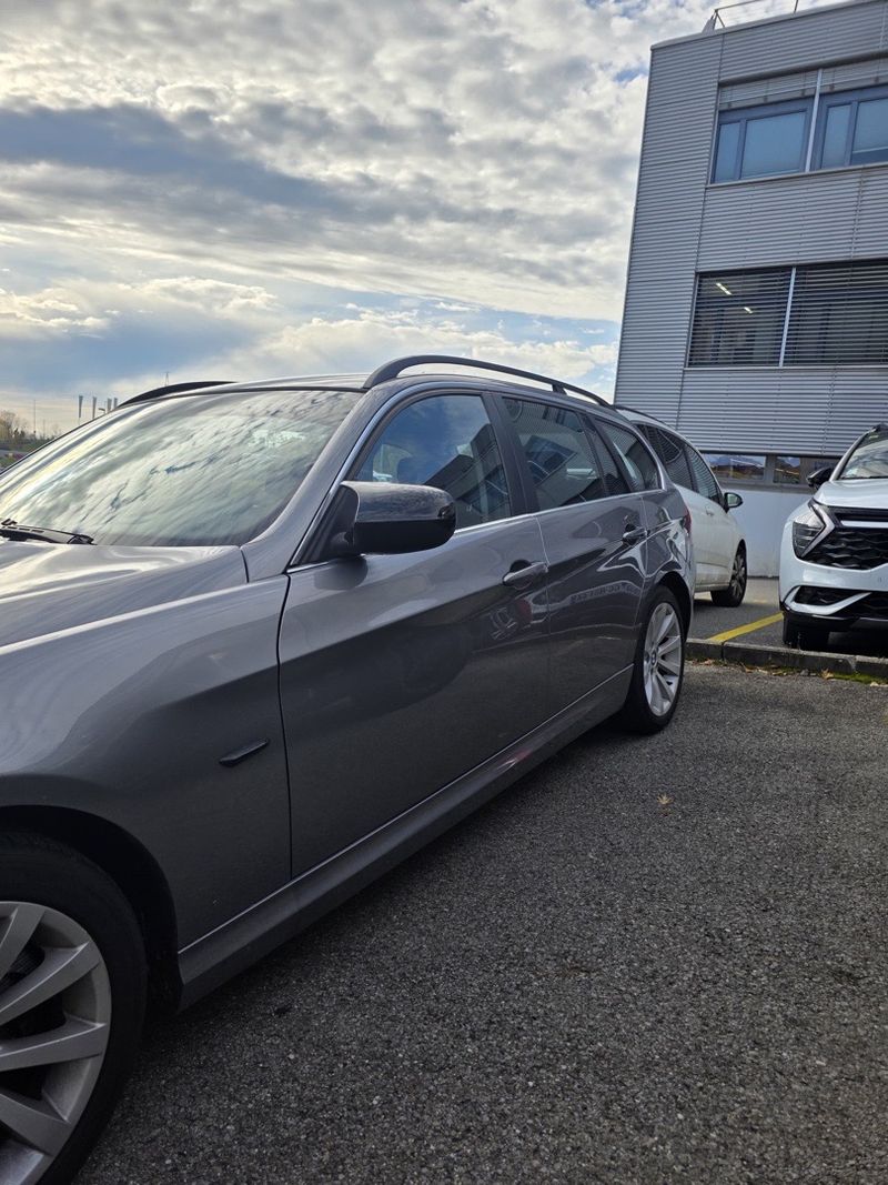 BMW 325i x drive - photo 6
